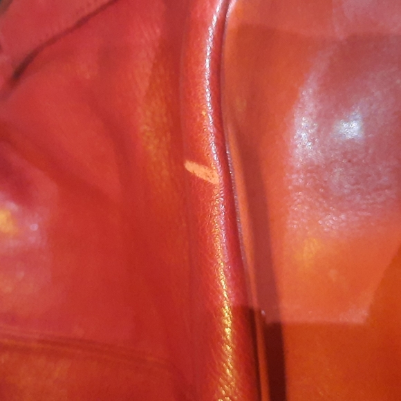 Hype Womens satchel. Beautiful red color. - Picture 4 of 5